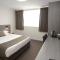 Bridge Hotel