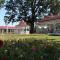 Murray Inn and Art Gallery