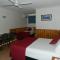 Twin Towns Motel