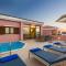 Leste Luxury Homes