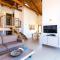 Leste Luxury Homes