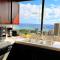 Hawaiian Monarch Penthouse 401 by Hawaii Ocean Club - Honolulu