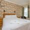 Fairhaven Hotel