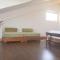 Coastline Azure B&B - Donghe