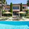 Mas Du Roc Bed & Breakfast photo 17