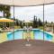 Mas Du Roc Bed & Breakfast