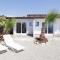 Marinella Beach Apartments - On The Beach - Private Free Parking