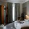 Splendid Hotel by Popinns photo 23