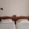 Stelios Rooms