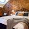 Byronsvale Vineyard and Accommodation
