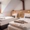 Club Apartments