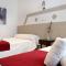 HOSTAL ViCTORiA