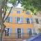 Superbe appartement loft vieil Antibes - 昂蒂布