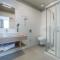Apartments & Rooms Preelook