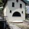 House on the lake shore of Laglio