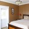 Wishmaker House B&b
