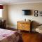 Wishmaker House B&b