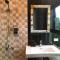 Ruo Shui Hotspring Hotel
