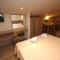 John & Eve Hotel