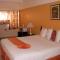 Foto: Pineapple Court Hotel 142/145