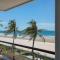 Absolute Beachfront villa - 班怀扬