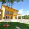 Luxurious Villa in Tijarica with a Private Pool - Pocrnja