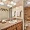 South Lake Tahoe Resort - Steps to Beach & Close to Heavenly - ساوث ليك تاهو