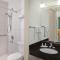 Travelodge by Wyndham Fort Myers North