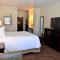 Cobblestone Inn & Suites - Holstein