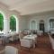 HVD Boutique Hotel Oasis - Private Beach & Free Parking