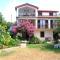 Istra 2