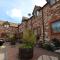 Albion Cottages
