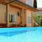 Apartment Darija with private pool - Kaštela