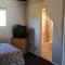 Holiday House Motel