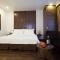 Inearth Hotel - Hanoi