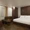 Inearth Hotel - Hanoi