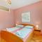 Rooms with a parking space Mali Losinj (Losinj) - 9681
