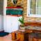 Entire House with 4 rooms near SM Molino and Vermosa Ayala - 伊穆斯