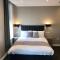 The Raven Hotel - Corby