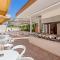 Glamour Resort & SPA