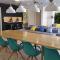 Topcity Hostel & Suites