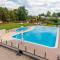 Zinedine Sport-Hotel - Oujhorod