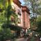 Oleander House and Tennis Club