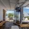 Papikinou Bay Suites