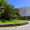 Logis Latitude Ouest Hôtel Restaurant & Spa
