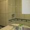 Apartments by the sea Necujam, Solta - 13884