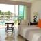 Foto: Carrillos's Unlimited Luxury Condo 11/12