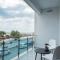 WAVE 1 Promenada Apartments