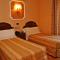 Hostal Victoria II
