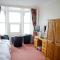 Queensbridge Hotel